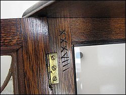 China Cabinet 09.jpg