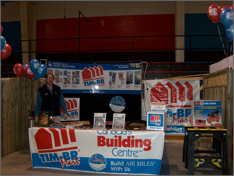 Trade Show 2005e.jpg