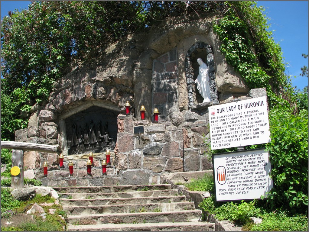 Martyrs' Shrine 029.jpg