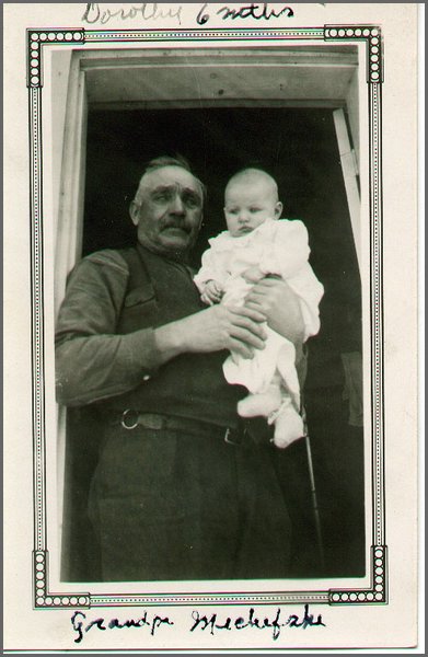 Mechefske, Bill & Dorthy.jpg