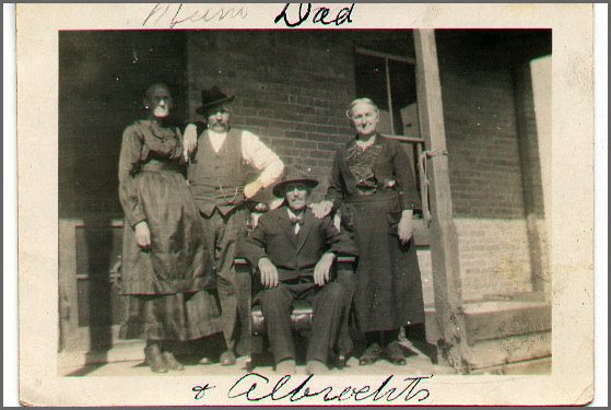 Rachael&Bill Mechefske.jpg