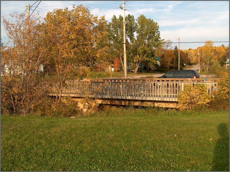 Powassan Oct 2006 21.jpg