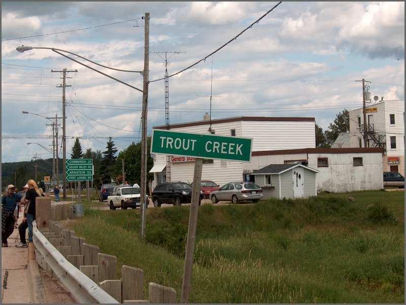 Trout Creek Fire 01.jpg