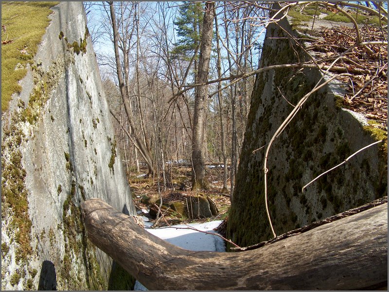 Wolfe Lake April 2006-18.jpg