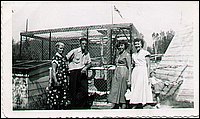 Grandma_Sandy_Greta_Irma_By_Bear_Cage_Huntsville.jpg