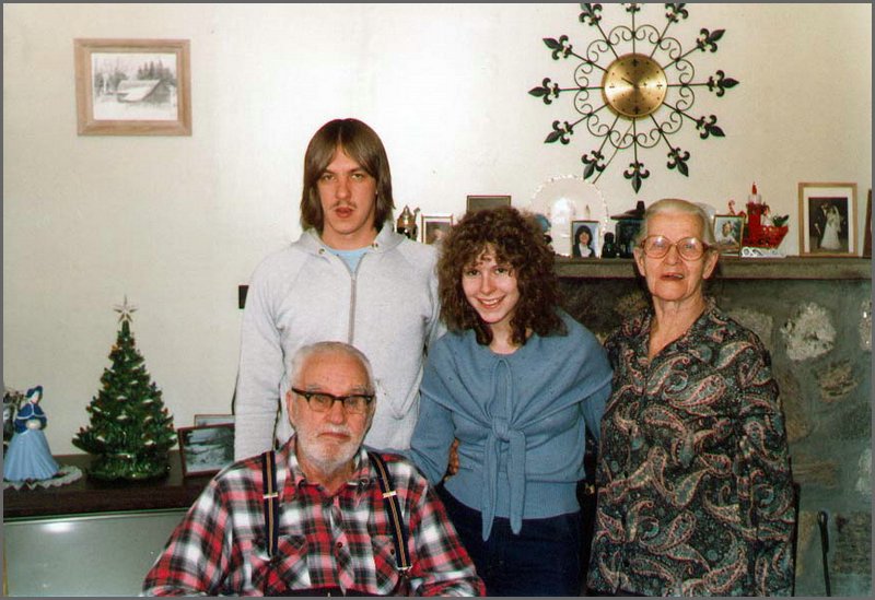 Herb_Marilyn_Grandma_Grandpa.jpg