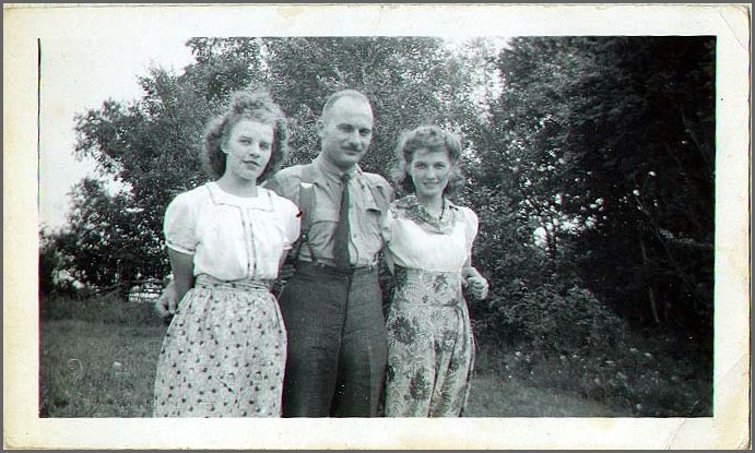 Georgie_Eddie_Rich_Monica_Allard.jpg