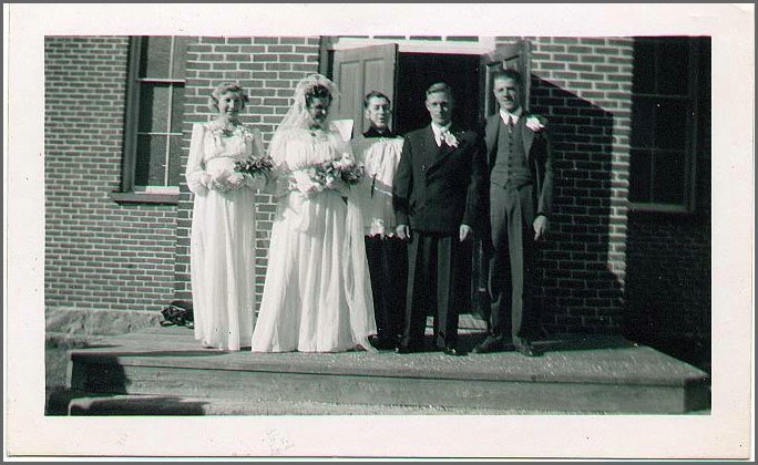 Stella_Kininski_Sadie_Mechefski_Father_Wolfe_Simon-Mechefski.jpg