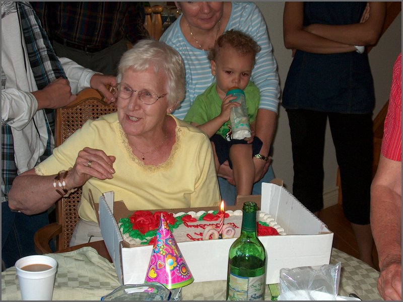 Aunt Irma's 80'th Birthday 07.jpg