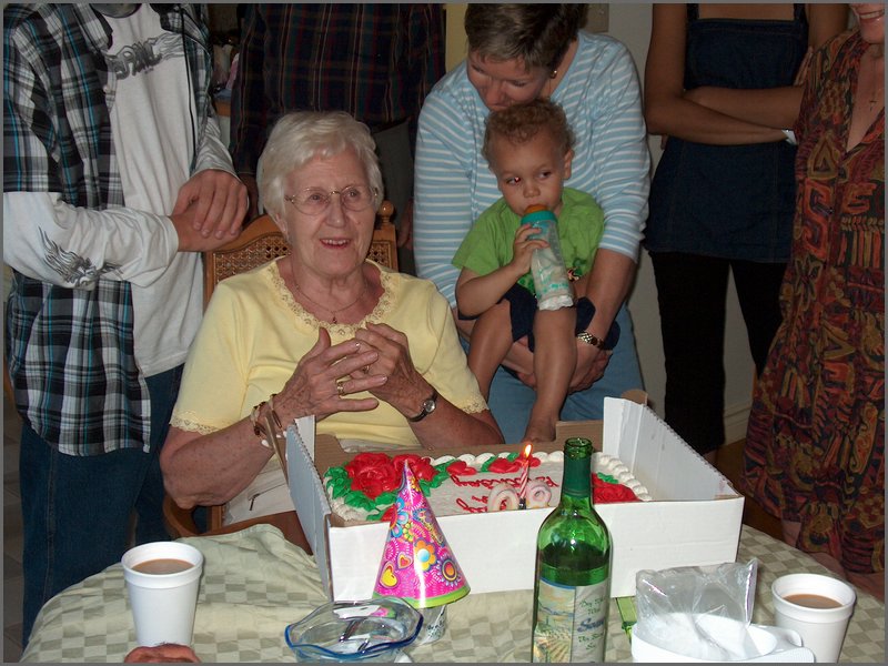 Aunt Irma's 80'th Birthday 08.jpg