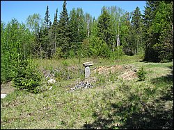 CF100 Crash Site May 2008 64.JPG