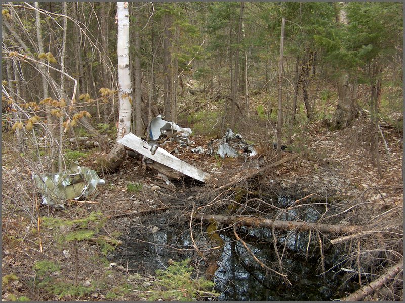 CF100 Crash Site 22.jpg