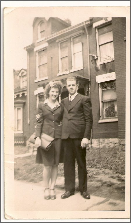 1945-05 Yvonne & Fred Toeppner.jpg