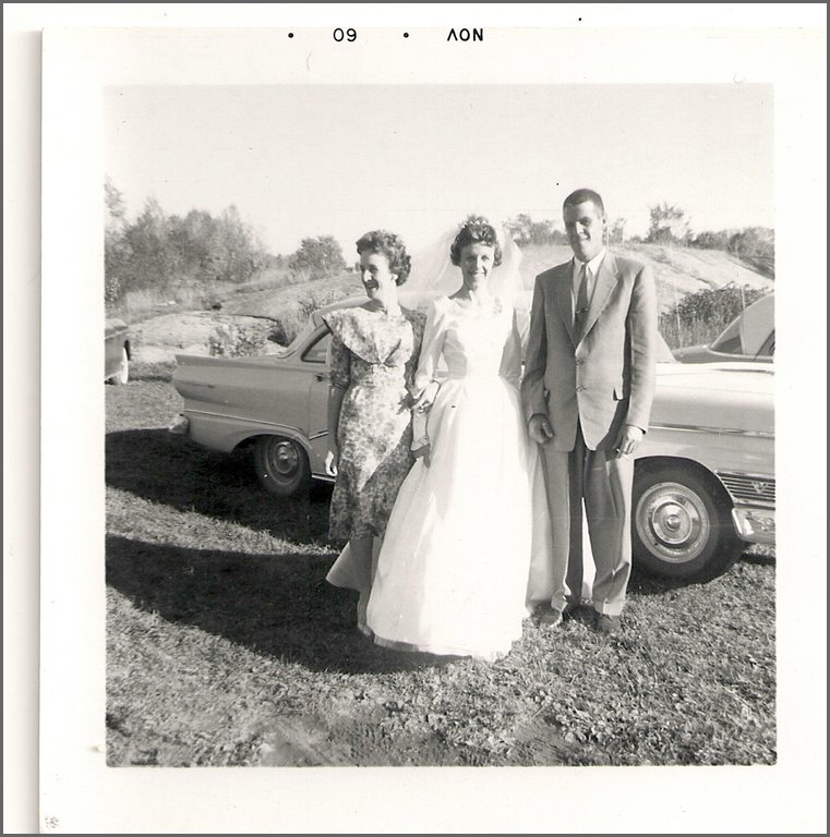 1960-10-08 Irma, Greta, Stanley.jpg