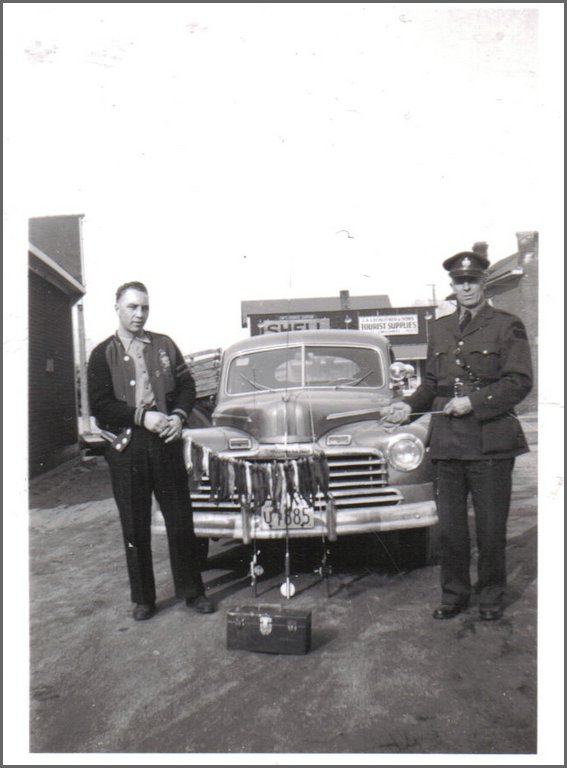 bill humphrey &vern windsor game wardens.jpg