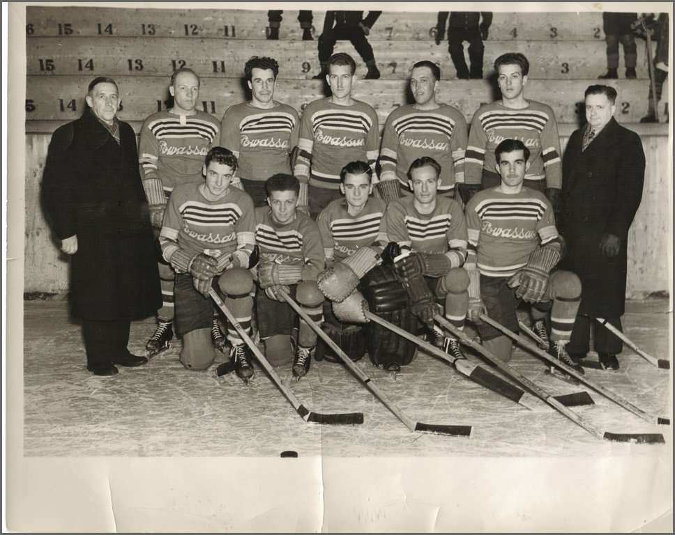 charlie driscoll,ernie hepburn,harry lalande,toad white,bing crosby back harry merner pres, doug mcdonald coach ev langford,doug clark,sharky cox,mickey cox,dr. d.f. brownlee mgr 1938.jpg