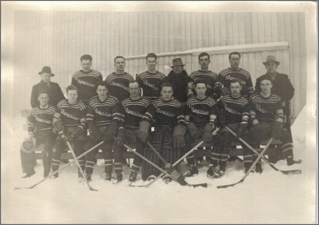 powassan hawks 1938.jpg