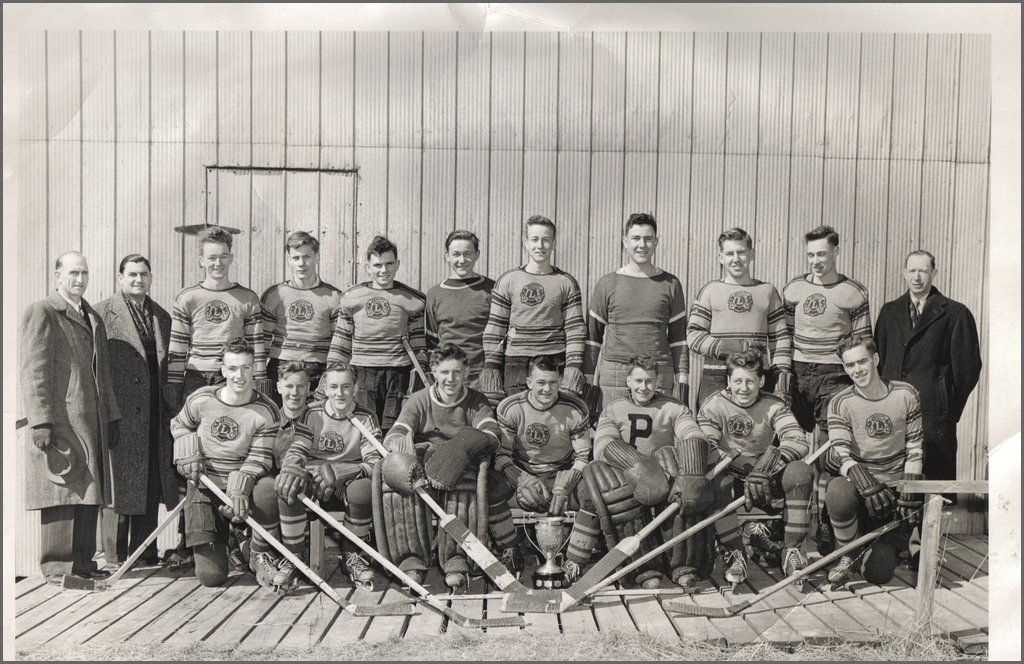 powassan lions 1946.jpg