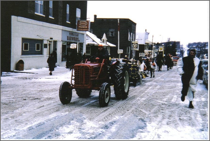 powassan main street  winter fair.jpg