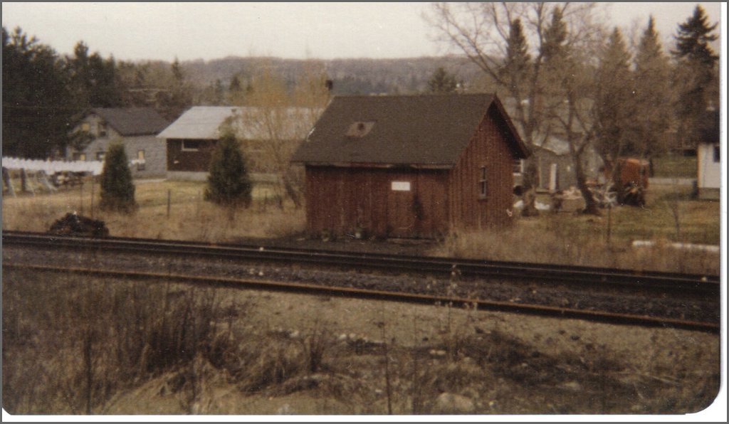 powassan tool house.jpg