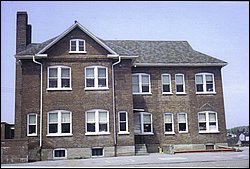 powassan school1965.jpg