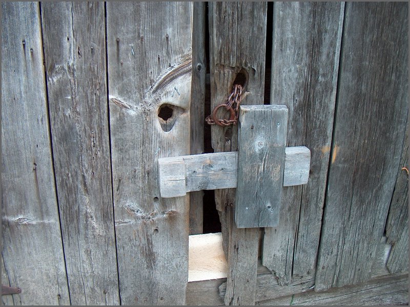 Barn Door Lock.jpg