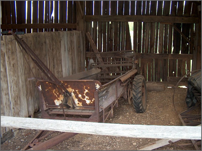 Manure Spreader.jpg