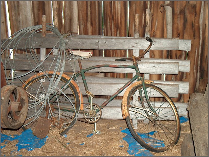 Uncles Old Bicycle.jpg