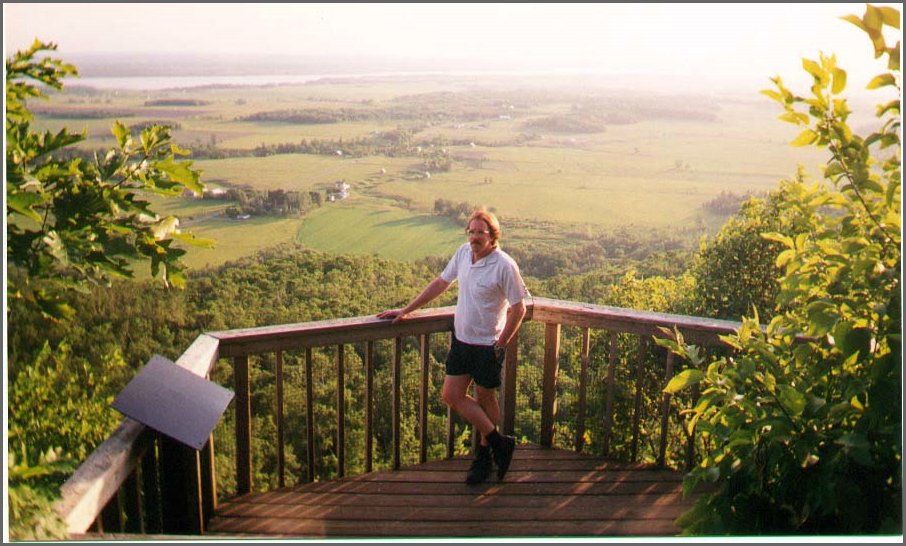 Champlain_Lookout_Quebec.jpg