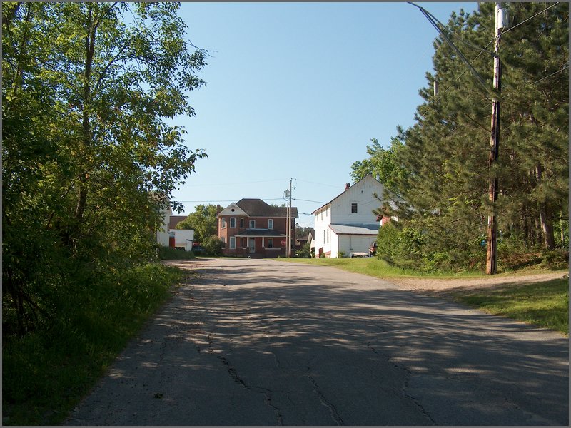 Powassan June 2006 s.JPG