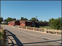 Powassan June 2006 o.JPG