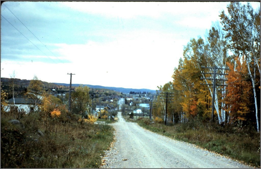 1959-Powassan from North Old Highway.JPG