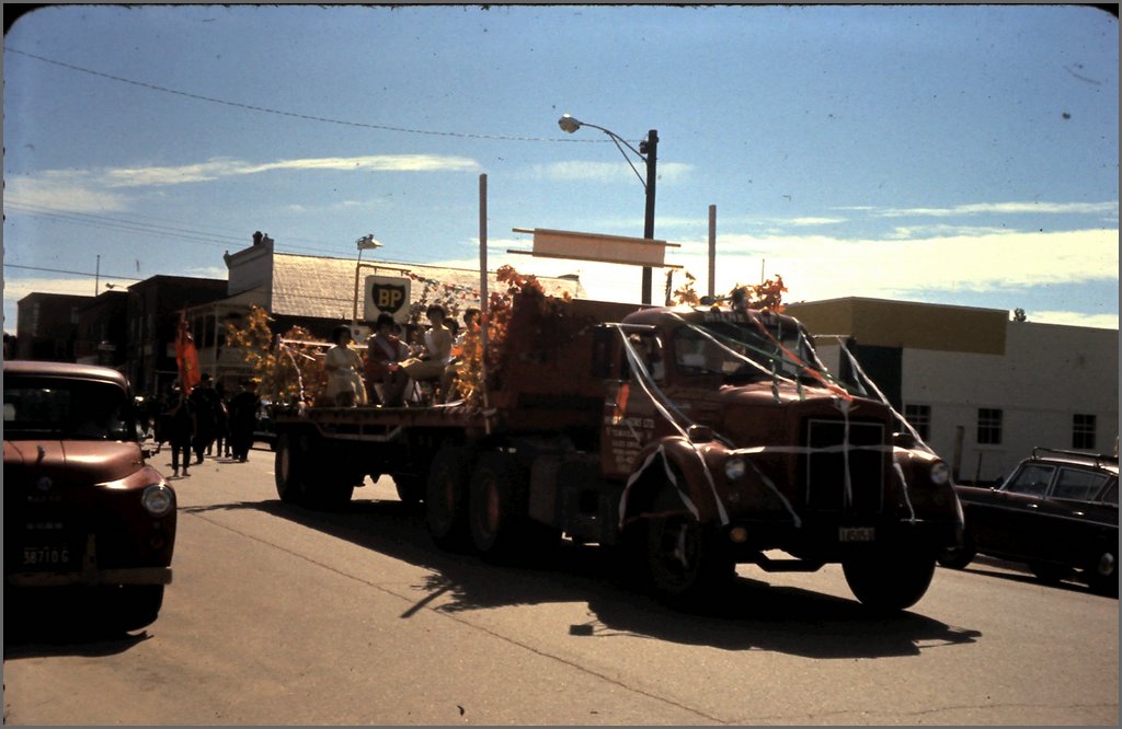 1964-09-18 Powassan Fair 06.JPG