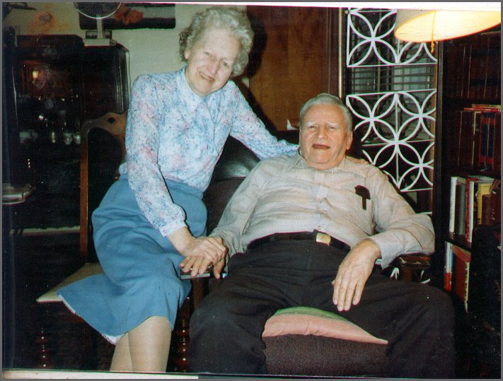 Paul&Bess Toeppner.jpg
