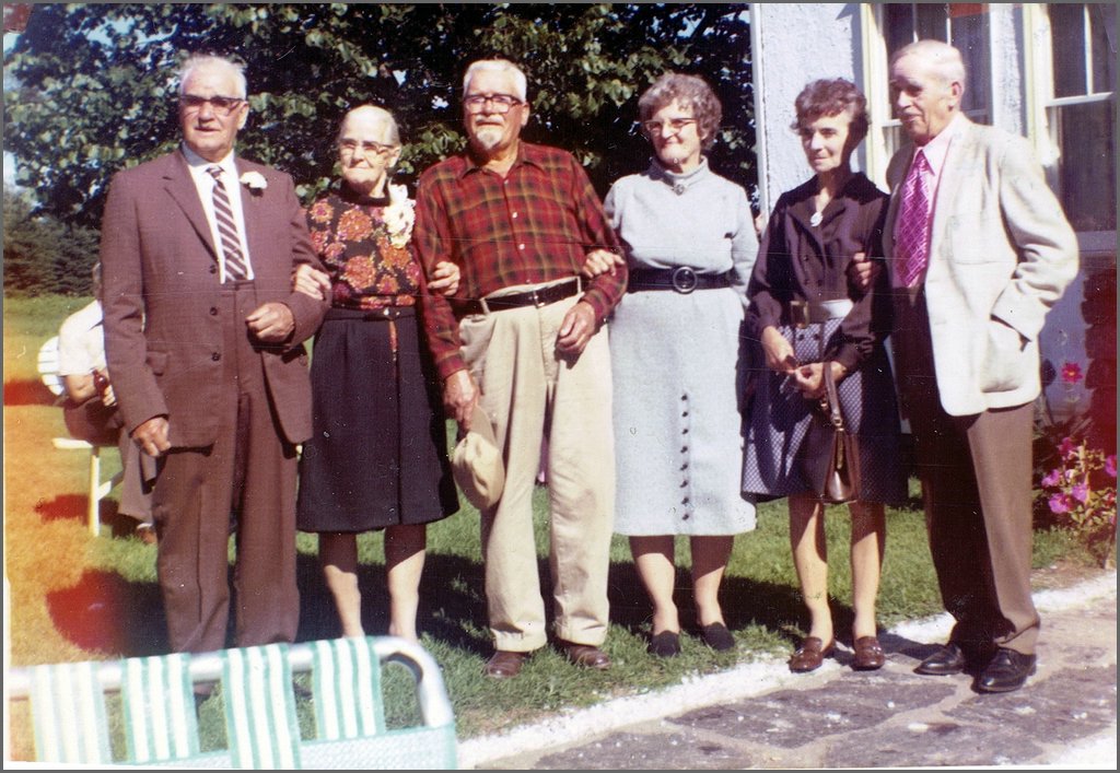 1972-09  Herb, Susan, Walter, Colette, Ruth Dave Toeppner.jpg