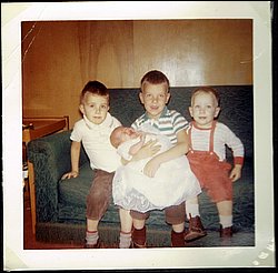 1963 Murray, Herb, Jamie & Marilynn Toeppner.jpg