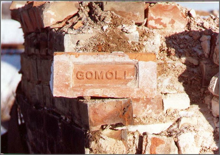 Gomoll_Brick.jpg