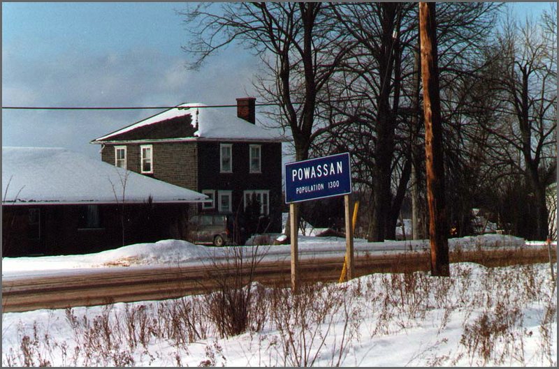 Powassan Jan 88 - South Entrance.jpg