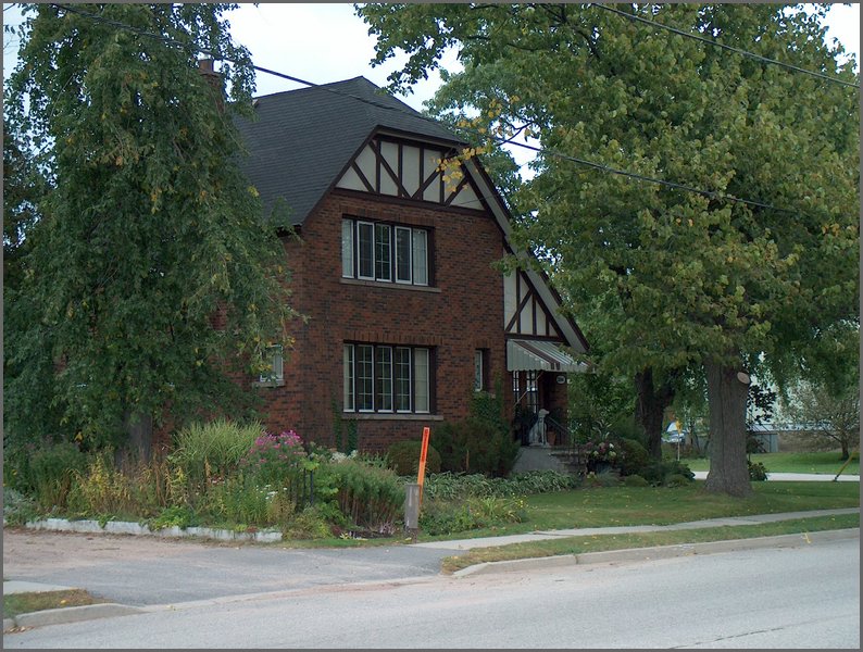  206 Clark St.jpg