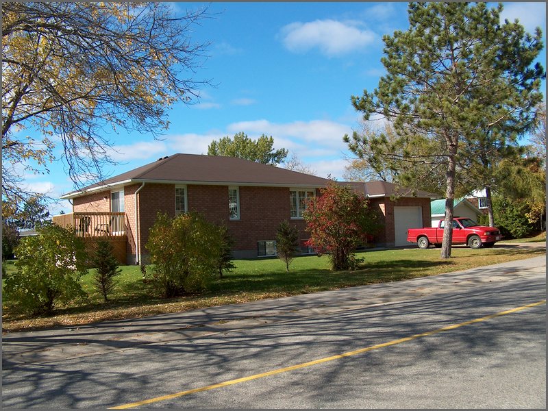 363 Main St.jpg
