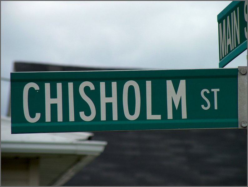 Chisholm Street - Main Street.JPG