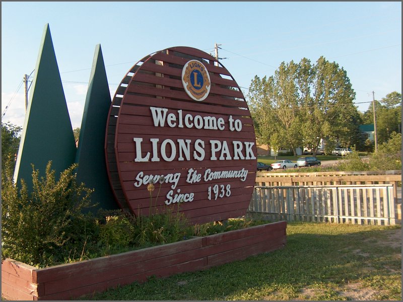 Lions Park 1.jpg