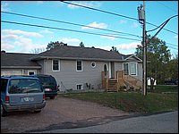  566 Valleyview Dr W.jpg