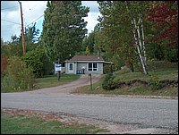  90 Valleyview Dr E.jpg