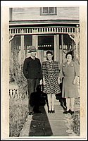 08 Robert, Muriel & Mary Edith Toeppner.jpg