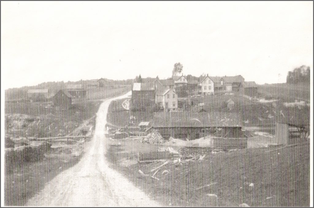 Commanda old view.jpg