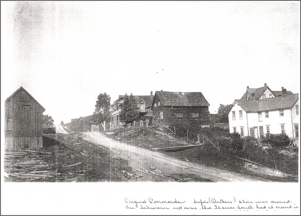 Commanda original view.jpg