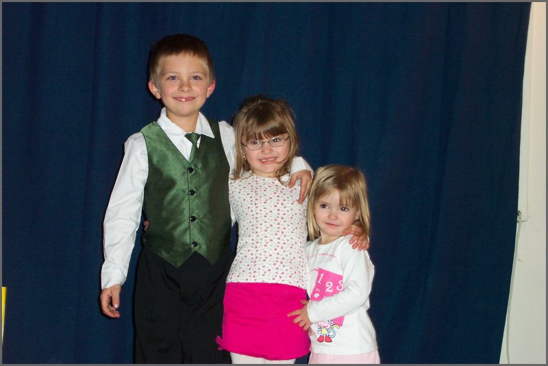 Nathan,Savannah, Mackenzie Jobin-White.jpg