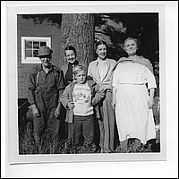 William, Alma, Ruth, Mary Bracebridge.JPG