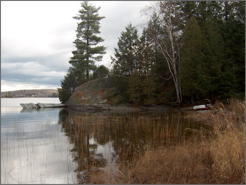 Wolfe Lake Nov 2004f.jpg